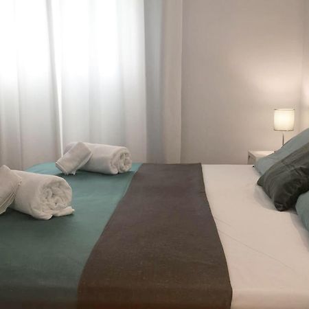 Apartamentos Albertos Santa Eulària des Riu Εξωτερικό φωτογραφία