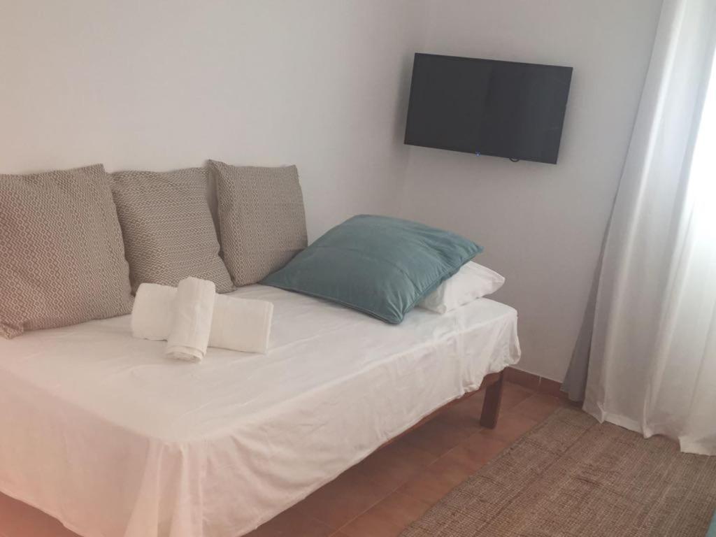 Apartamentos Albertos Santa Eulària des Riu Εξωτερικό φωτογραφία