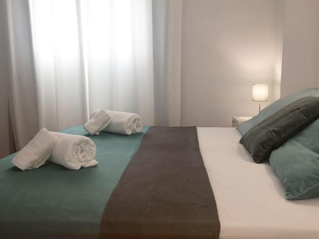 Apartamentos Albertos Santa Eulària des Riu Εξωτερικό φωτογραφία